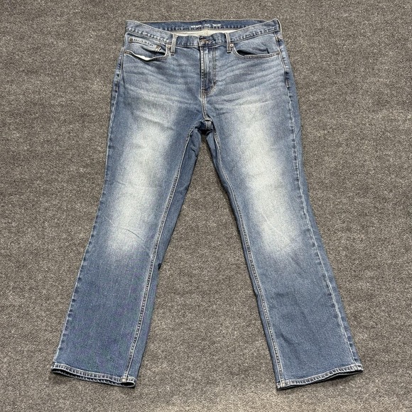 Old Navy Jeans Mens 36x31 Boot Cut Built-In Flex Stretch Denim Classic Casual - Picture 1 of 12